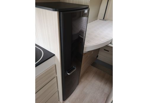 Camper Van DREAMER D68 FUN Modelo 2019 en Sale Occasion
