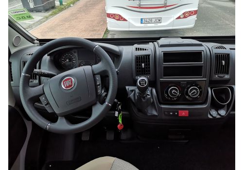 Camper Van DREAMER D68 FUN Modelo 2019 en Sale Occasion