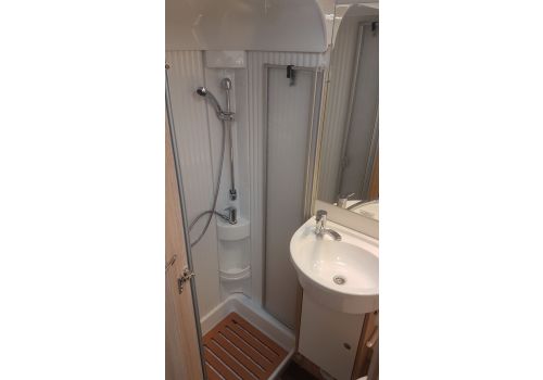 Capuchina Motorhome SUNLIGHT A 68 modelo 2019 en Sale Occasion