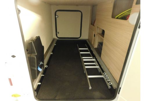 Low Profile Motorhome SUNLIGHT T68 en Sale Occasion