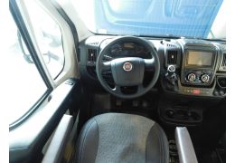 Low Profile Motorhome SUNLIGHT T68 en Sale Occasion