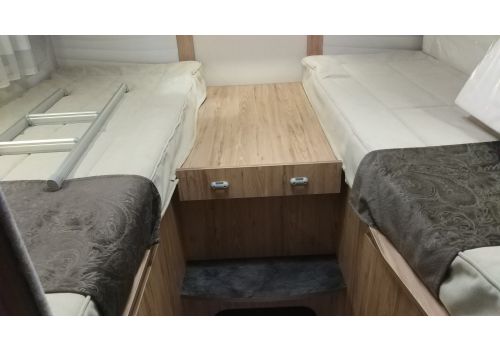 Low Profile Motorhome FIAT PILOTE  P-706 en Sale Occasion