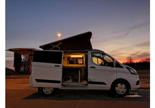 Camper Van DREAMER Cap Coast modelo 2019 en Sale Occasion