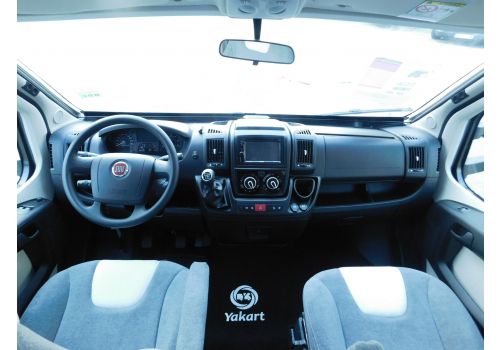 Low Profile Motorhome RAPIDO 696F en Sale Occasion