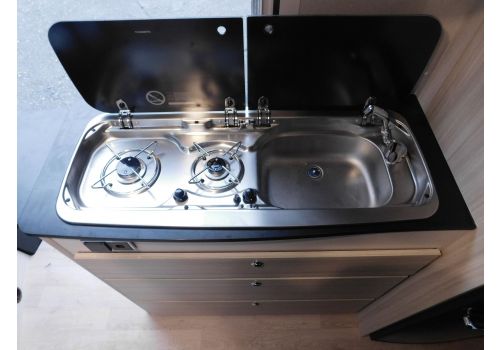 Camper Van DREAMER D 53 modelo 2019 en Sale Occasion