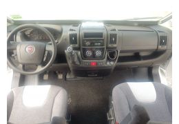Camper Van RAPIDO V55 Modelo 2019 en Sale Occasion