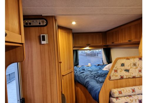 Low Profile Motorhome ELNAGH Slim 2 en Sale Occasion
