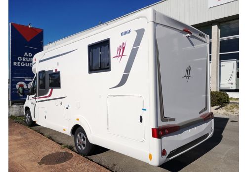 Low Profile Motorhome RAPIDO 686 F en Sale Occasion