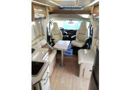 Low Profile Motorhome RAPIDO 686 F en Sale Occasion