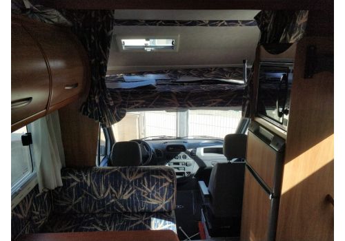 Capuchina Motorhome RIMOR 727-TC en Sale Occasion