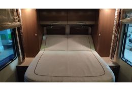 Low Profile Motorhome BURSTNER Solano T727 en Sale Occasion