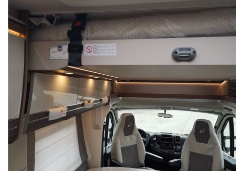 Low Profile Motorhome DETHLEFFS Trend T 7057 DBM en Sale Occasion