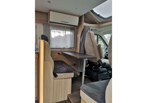Low Profile Motorhome SUNLIGHT T-65 en Sale Occasion