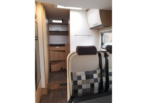 Low Profile Motorhome SUNLIGHT T-65 en Sale Occasion
