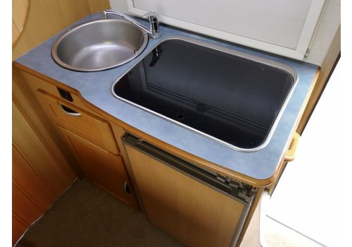 Low Profile Motorhome MC LOUIS Lagan 261 en Sale Occasion