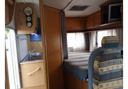 Low Profile Motorhome MC LOUIS Lagan 261 en Sale Occasion