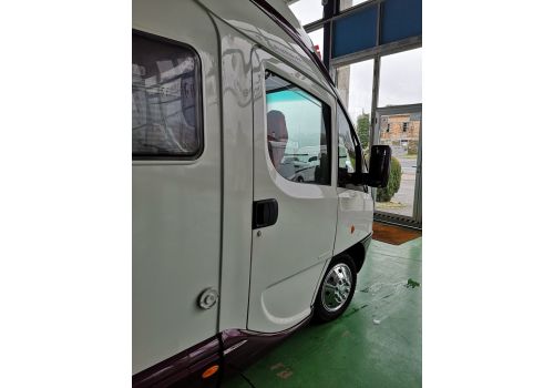Integral Motorhome GIOTTILINE Genetics K 900 en Sale Occasion