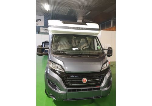 Low Profile Motorhome RAPIDO 7096 F en Sale Occasion