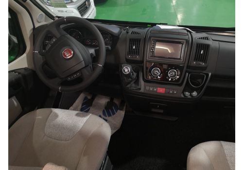 Low Profile Motorhome RAPIDO 7096 F en Sale Occasion