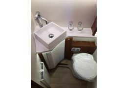 Low Profile Motorhome RAPIDO 7096 F in Sale Occasion