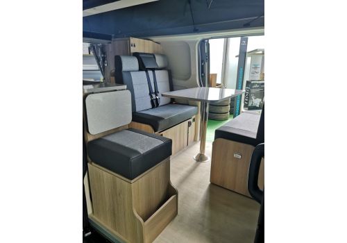 Camper Van DREAMER Cap Land en Sale Occasion