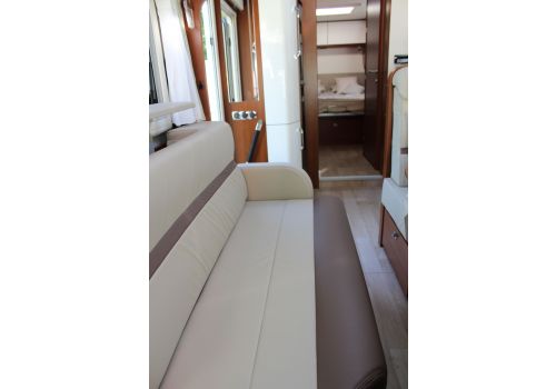 Integral Motorhome RAPIDO Distinction I 1090 en Sale Occasion