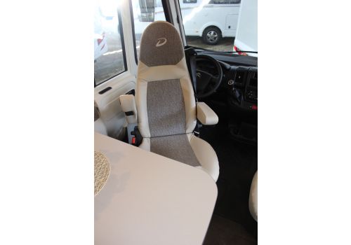 Integral Motorhome DETHLEFFS Trend I7057 DBL en Catalog
