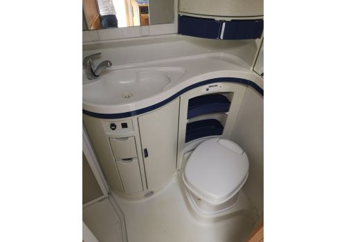 Integral Motorhome HYMER B584 en Sale Occasion