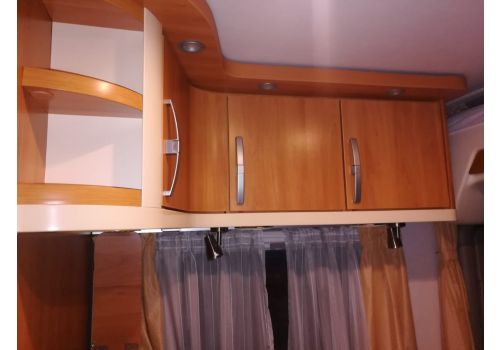 Integral Motorhome HYMER Hymer B518CL en Sale Occasion