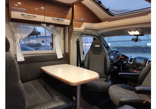 Low Profile Motorhome LMC Cruiser Comfort T 692 en Sale Occasion