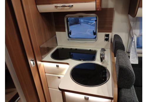 Low Profile Motorhome LMC Cruiser Comfort T 692 en Sale Occasion