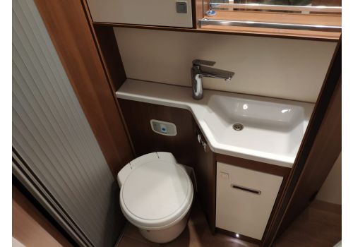 Low Profile Motorhome LMC Cruiser Comfort T 692 en Sale Occasion