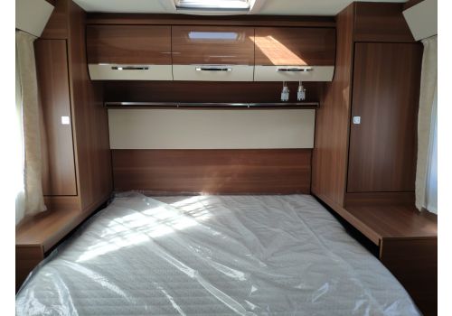 Integral Motorhome LMC ExpIorer Comfort I 695 en Sale Occasion