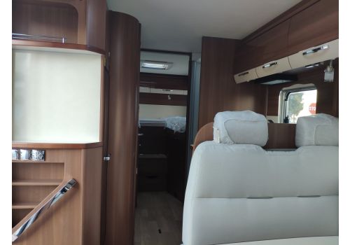 Integral Motorhome LMC Explorer Comfort I 735 G en Sale Occasion