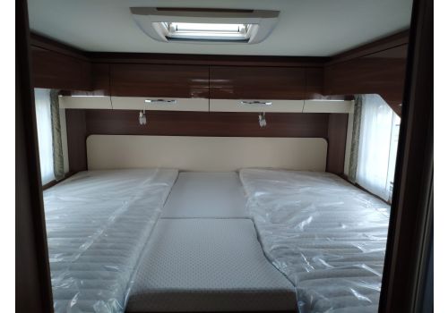 Integral Motorhome LMC Explorer Comfort I 735 G en Sale Occasion