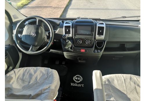 Low Profile Motorhome ITINEO PJ 740 en Sale Occasion