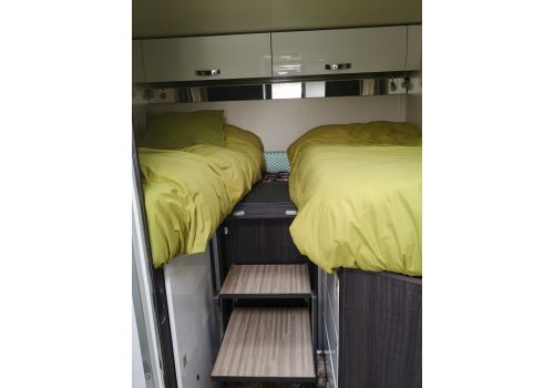 Low Profile Motorhome BENIMAR Mileo 263 en Sale Occasion