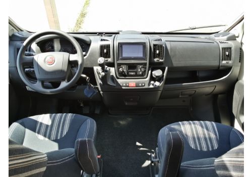 Low Profile Motorhome DETHLEFFS Globebus T-2 en Sale Occasion