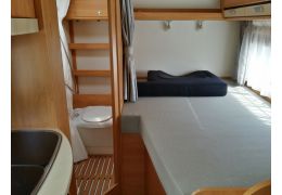Low Profile Motorhome DETHLEFFS Globebus T-2 en Sale Occasion