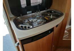 Low Profile Motorhome DETHLEFFS Globebus T-2 en Sale Occasion