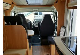 Low Profile Motorhome DETHLEFFS Globebus T-2 en Sale Occasion