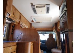 Low Profile Motorhome RAPIDO 7099 F en Sale Occasion