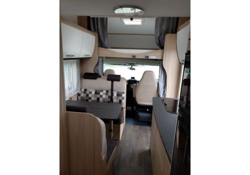 Capuchina Motorhome SUNLIGHT A 70 en Sale Occasion