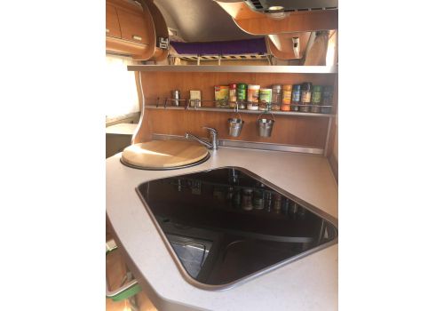 Capuchina Motorhome JOINT Spaceline 365 en Sale Occasion