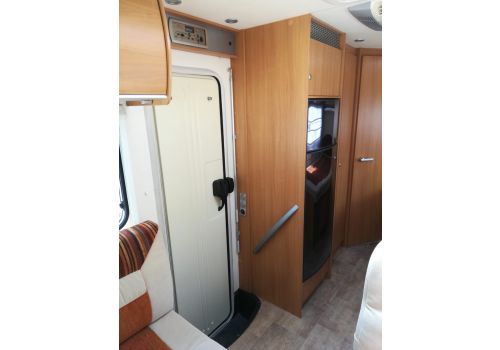 Integral Motorhome BURSTNER Viseo I 696 en Sale Occasion