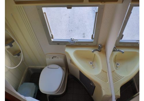 Capuchina Motorhome BENIMAR Europe 5000 en Sale Occasion