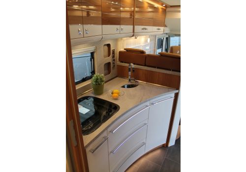 Integral Motorhome DETHLEFFS Globetrotter XL I 7850-2 en Catalog