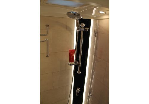 Integral Motorhome DETHLEFFS Globetrotter XL I 7850-2 en Catalog