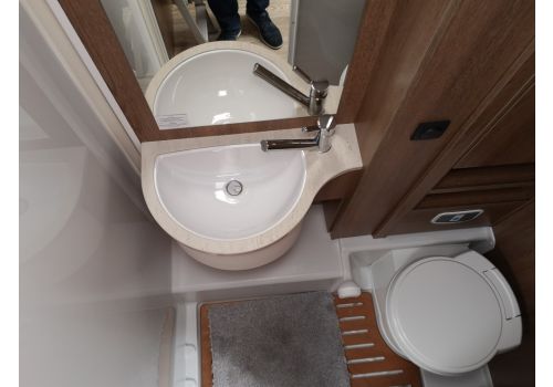 Capuchina Motorhome DETHLEFFS A 6977 en Sale Occasion