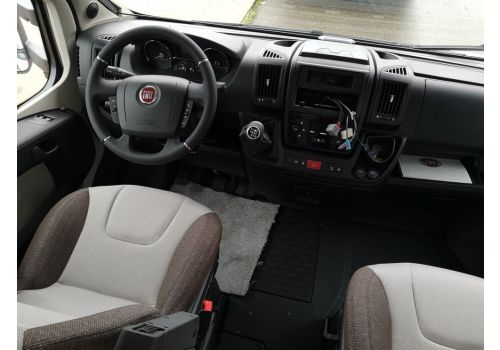 Capuchina Motorhome DETHLEFFS A 6977 en Sale Occasion